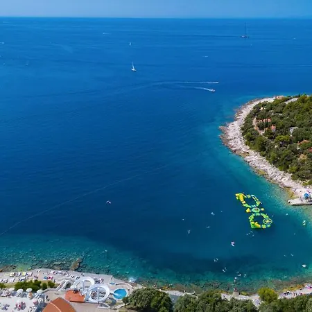 Villa Elena Deluxe Mit Whirlpool Und Beheiztem Pool Am Und Wunderschoenen Blick Auf Brijuni Inseln