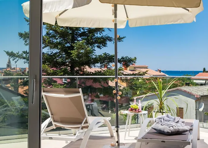 Elena Deluxe Mit Whirlpool Und Beheiztem Pool Am Und Wunderschoenen Blick Auf Brijuni Inseln * Fažana