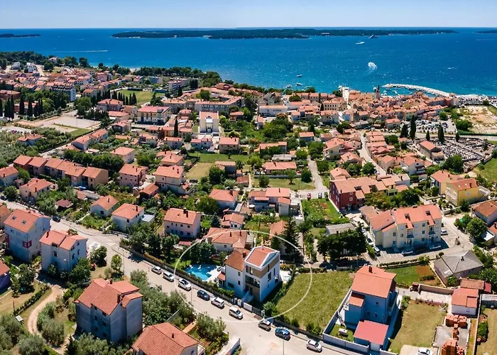 Elena Deluxe Mit Whirlpool Und Beheiztem Pool Am Und Wunderschoenen Blick Auf Brijuni Inseln *